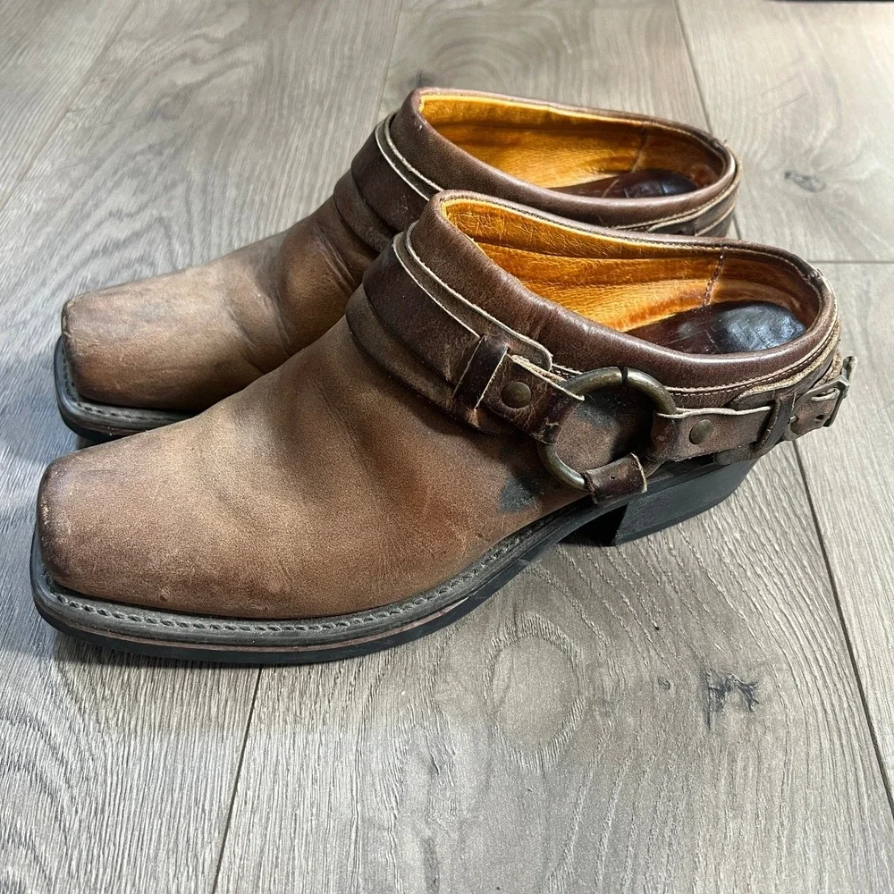 Frye Brown Leather Mule Clogs with Buckle Detail - Picture 2 of 15